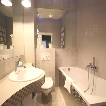 Happyestate Ul Rynek Old Town Apartamento Breslavia